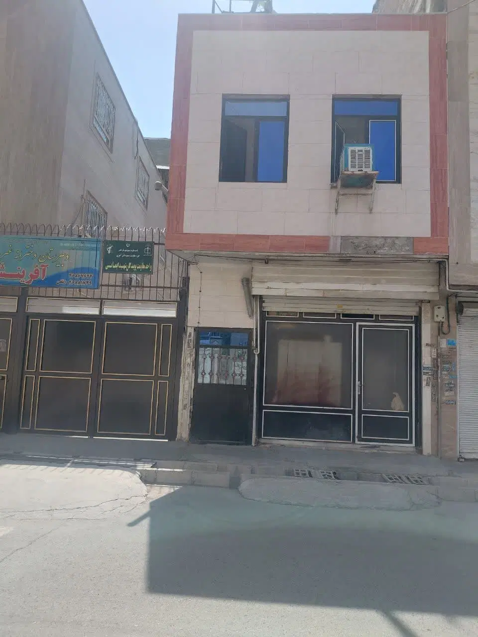 سوئیت با مغازه