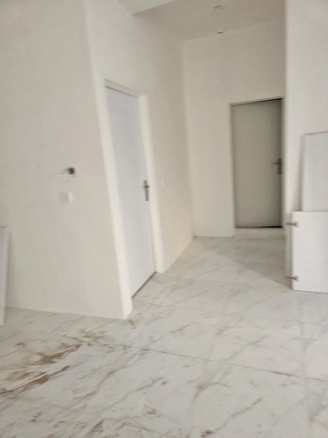 اپارتمان شاپوری