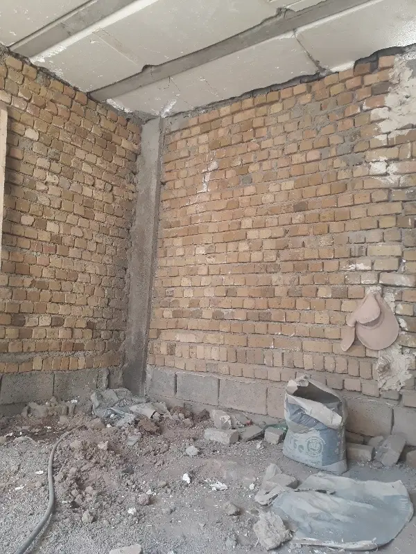 خانه نیمه کاره در ناصردین 10متری کارگر 8
