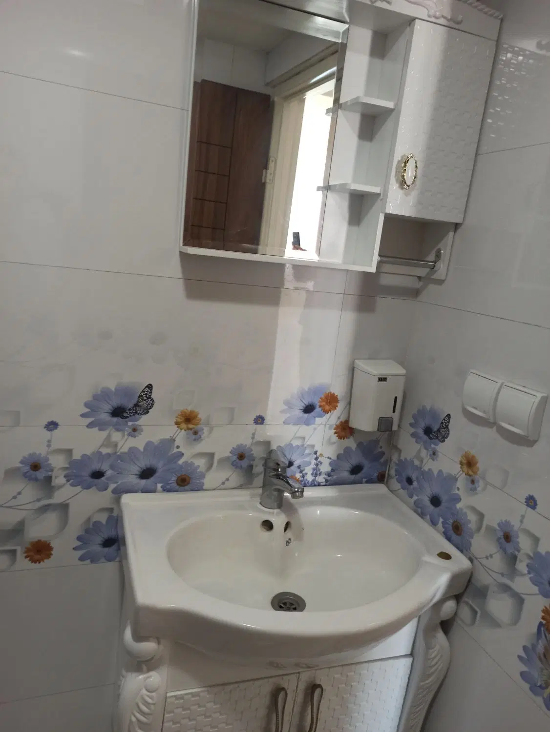 فروش آپارتمان جنوبی دربرج ابریشم