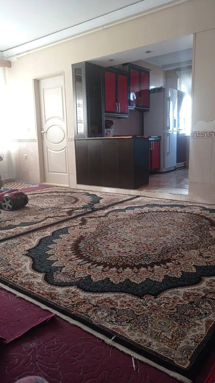 ثمین . ۴ واحدی