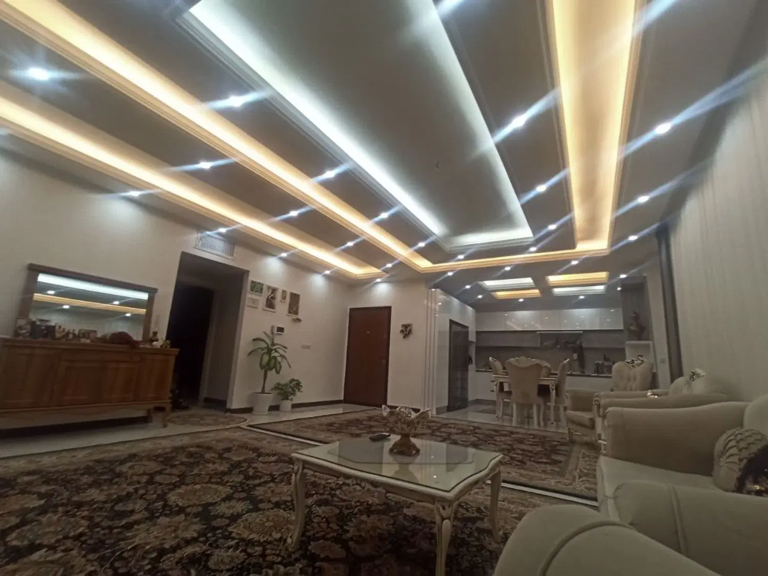 واحد اجاره ای 15خرداد 120متری