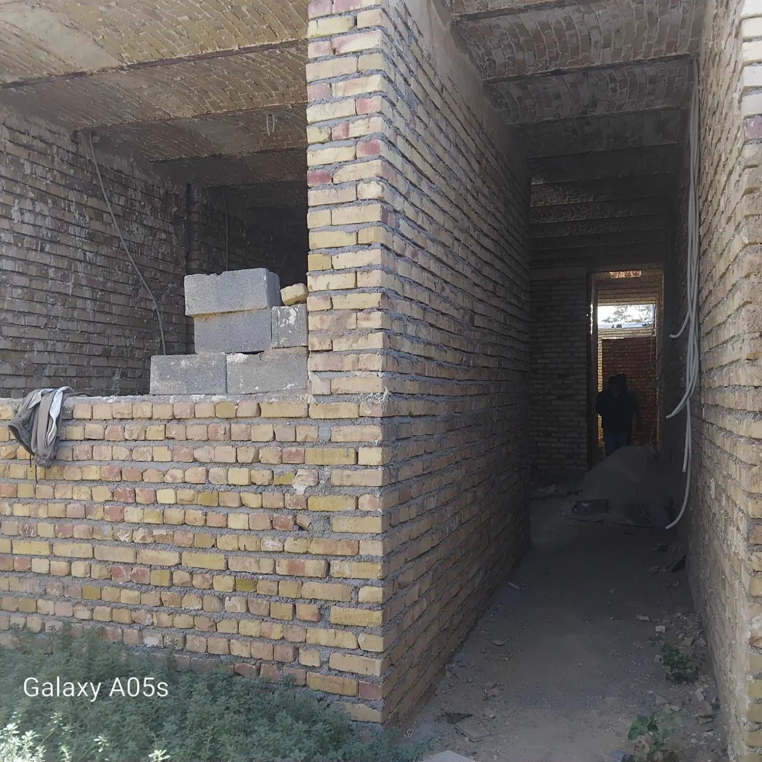 خانه سفت کاری شده دراحد۹