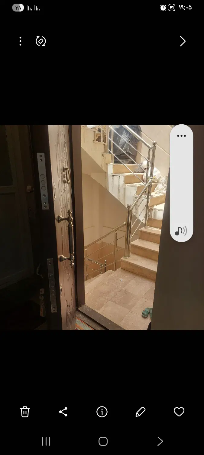 فروش یک واحد مسکونی