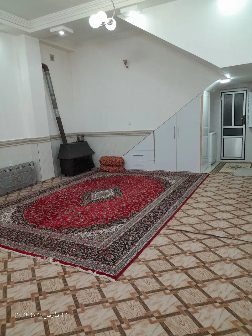 سوئیت اجاره‌ایی ۶۰ متری