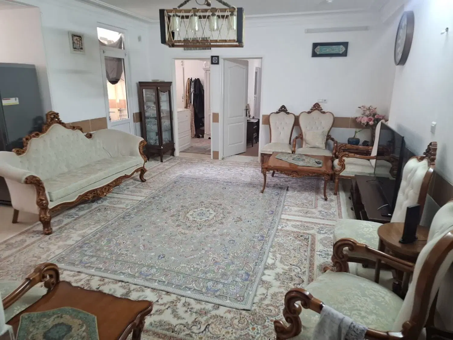 آپارتمان 80 متری سند ششدانگ