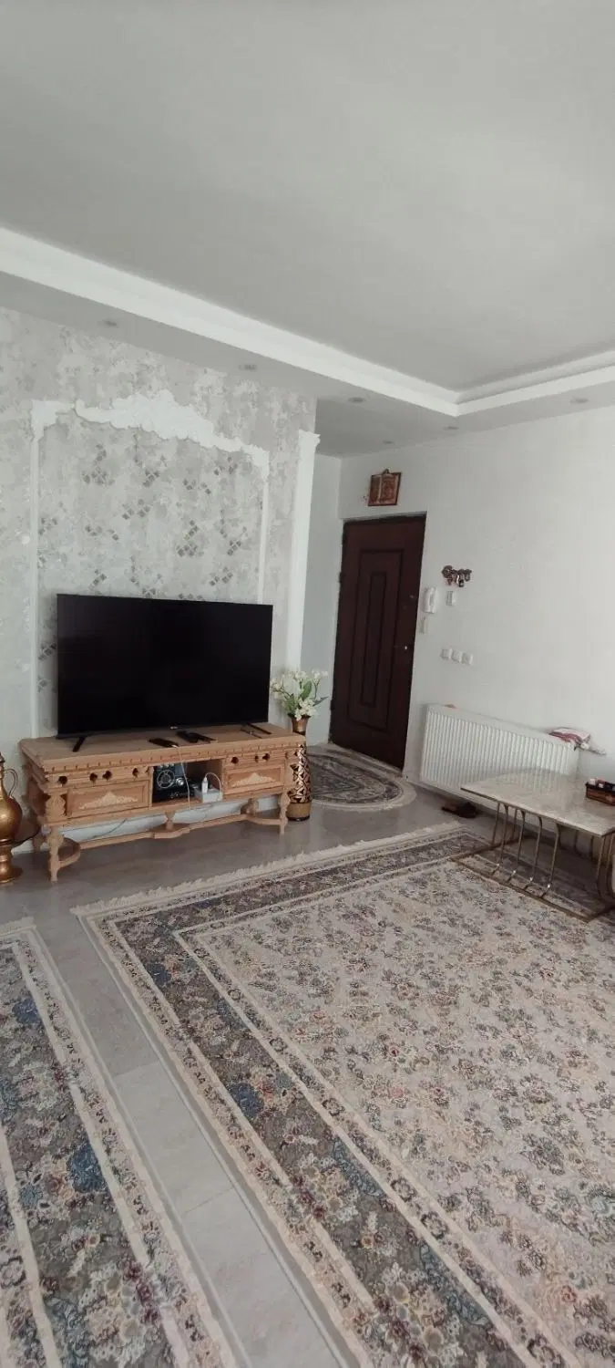 آپارتمان ۸ واحده نیایش ۷۸ متر