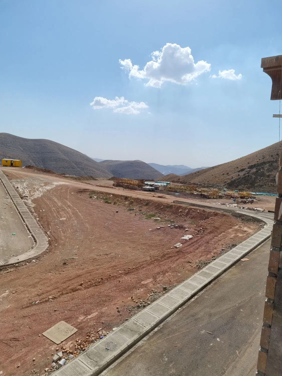 کوهسار ۱۰۰ متری