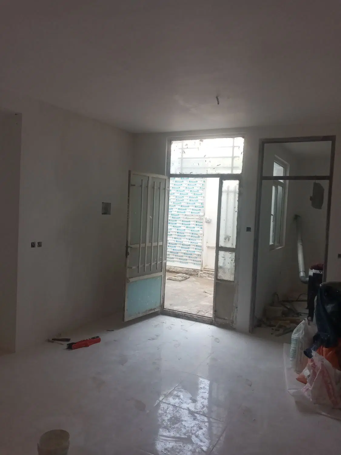 فروش ویلایی خادم اباد