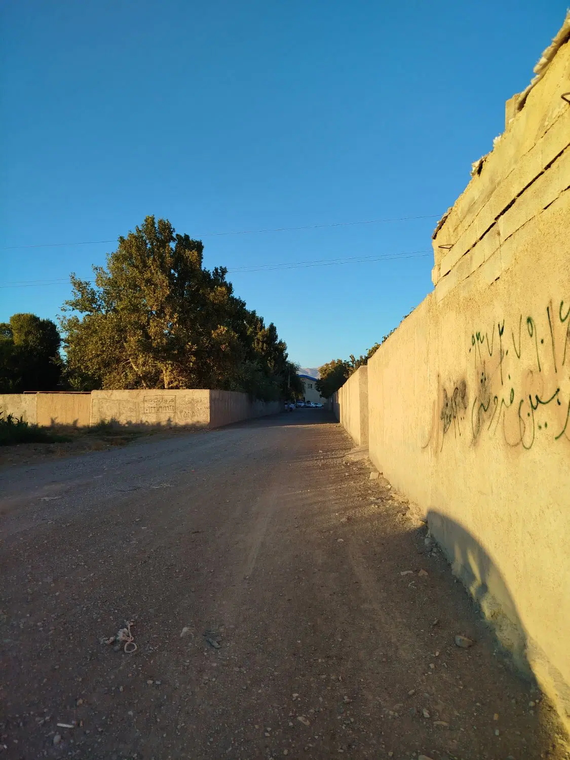 زمین هزار متری