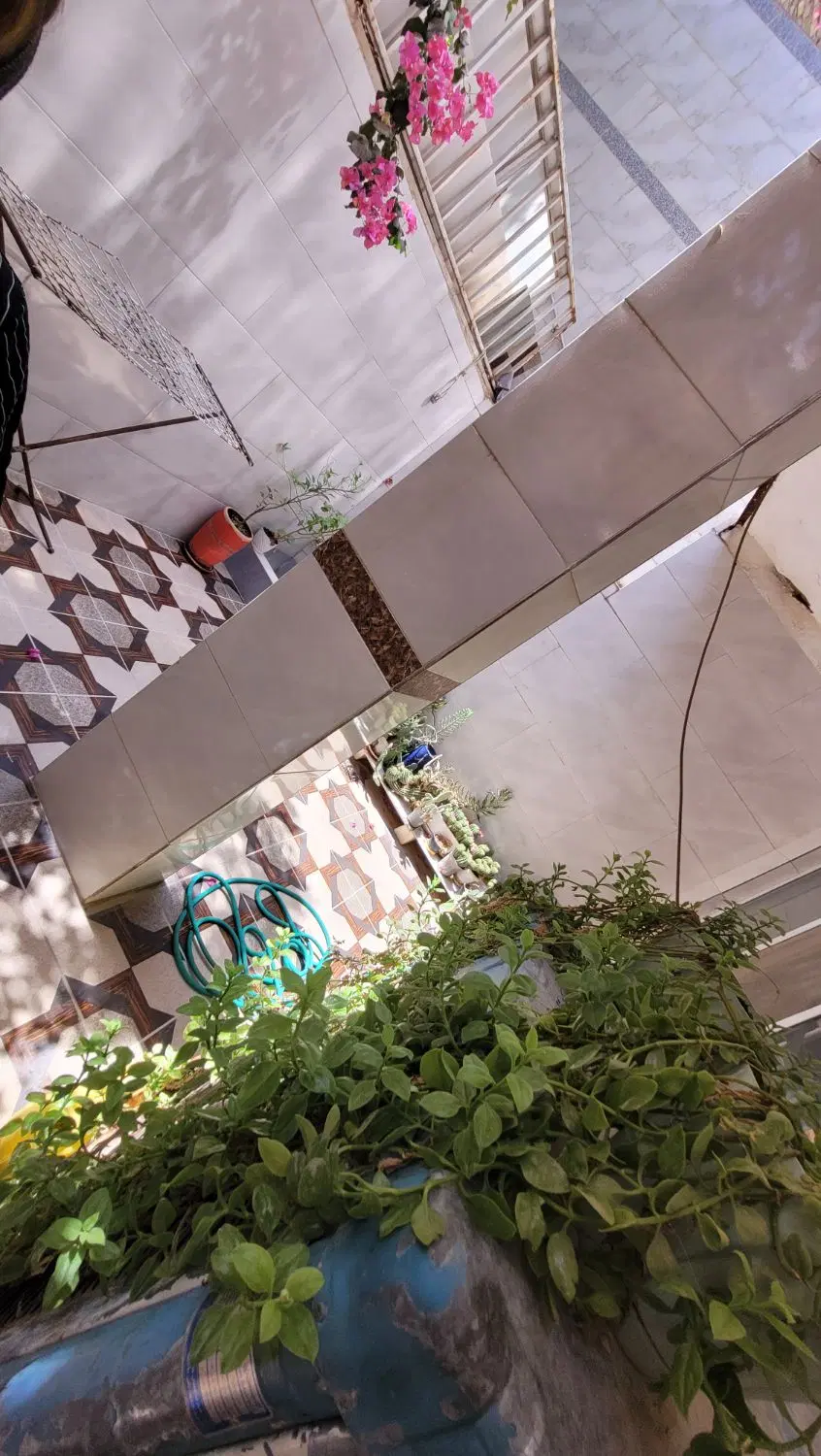 رهن و اجاره خونه یه خواب حیاط دار