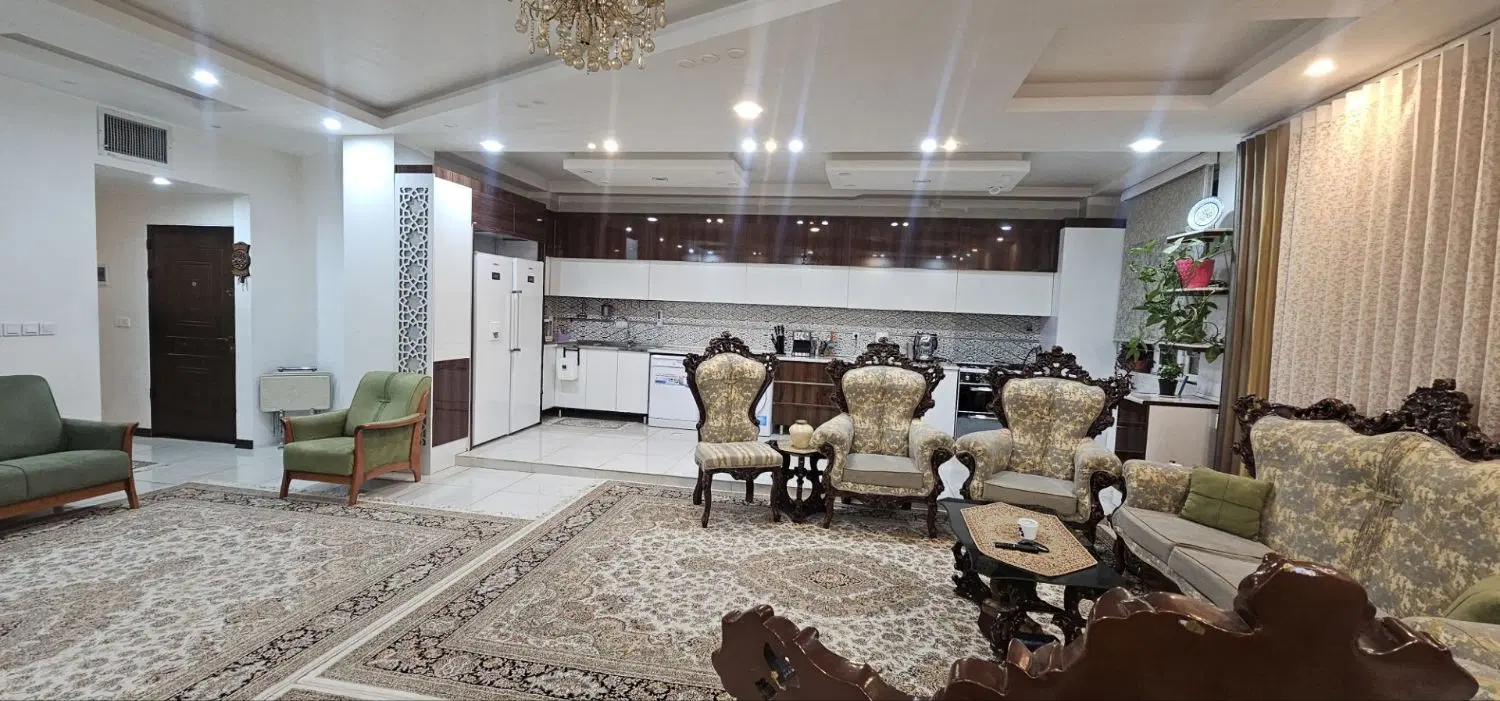 تک واحده ۱۵۰ متری بر خیابون_لاکچری