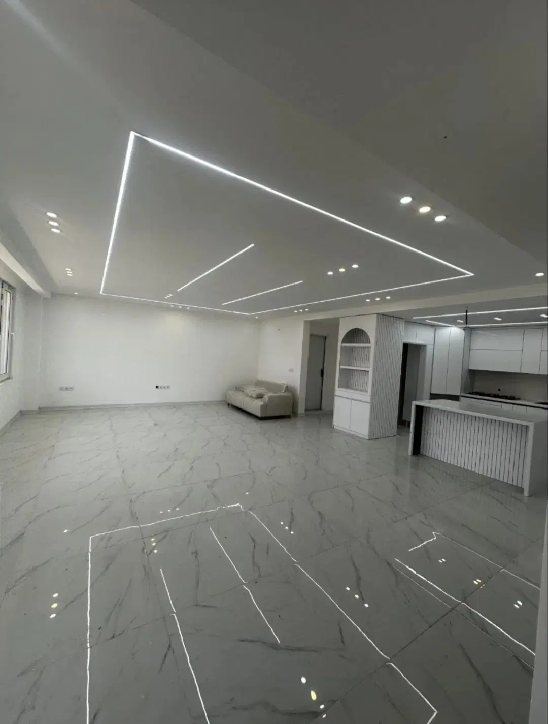 رهن و اجاره آپارتمان 120 متری 2 خوابه تاپ لوکیشن