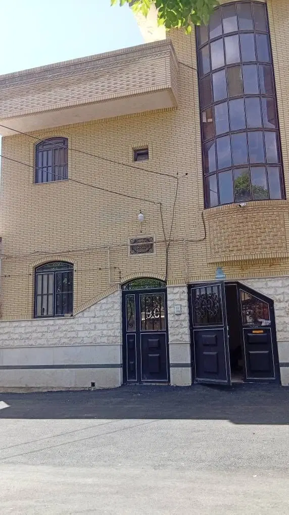 فروش خانه دربست دو طبقه