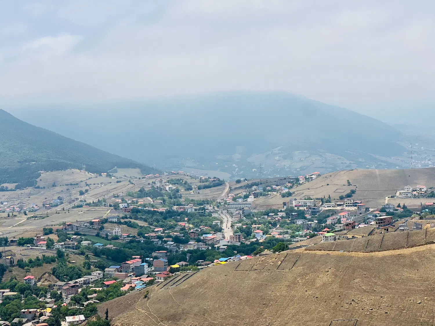 ۴۵ هکتار زمین با سند تک برگ عرصه و عیان کلاردشت