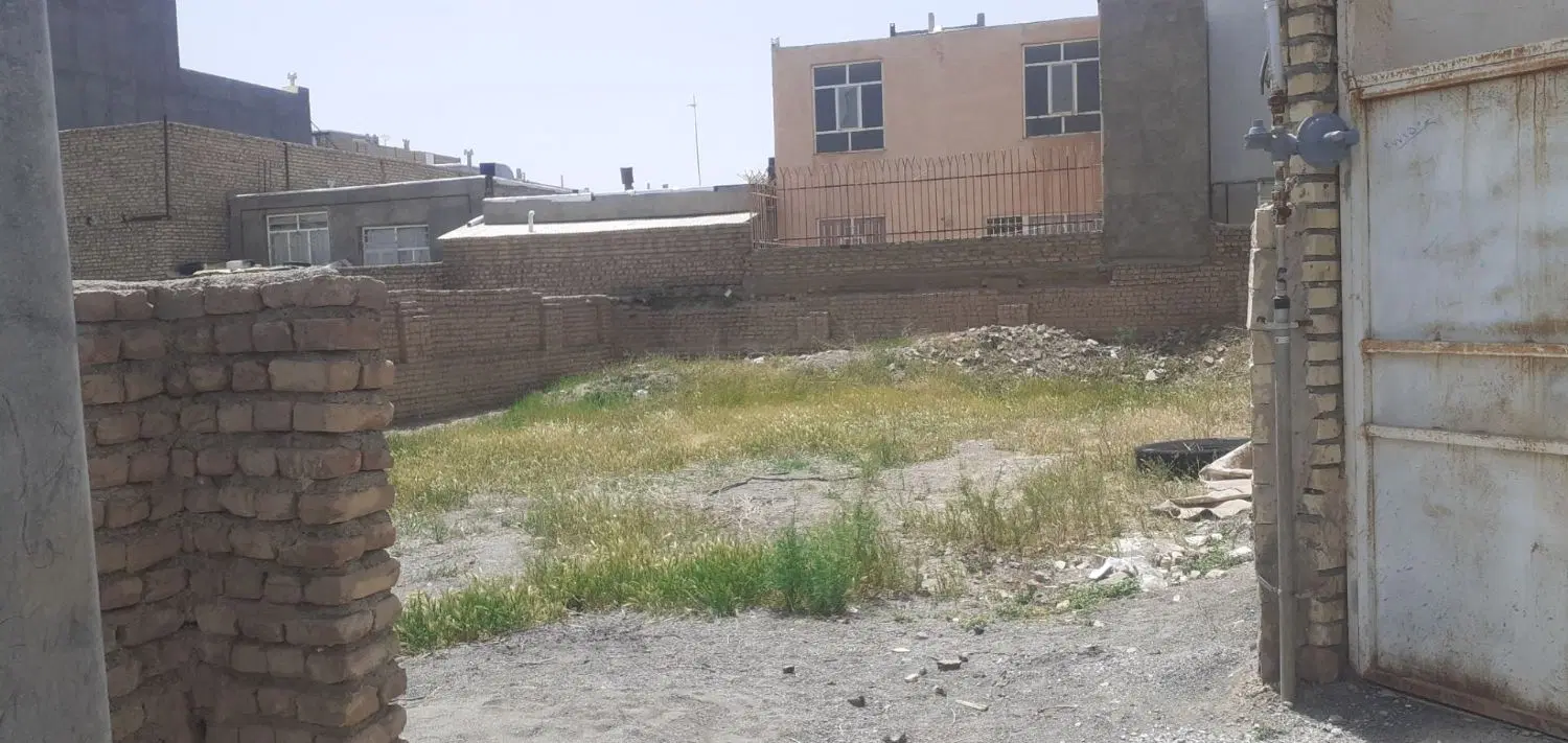 زمین مسکونی