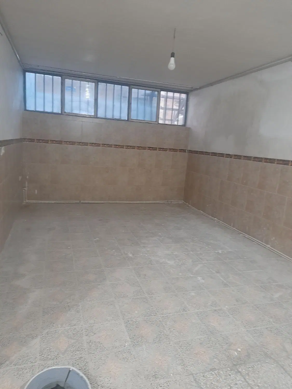 زیر زمین اجاره ای