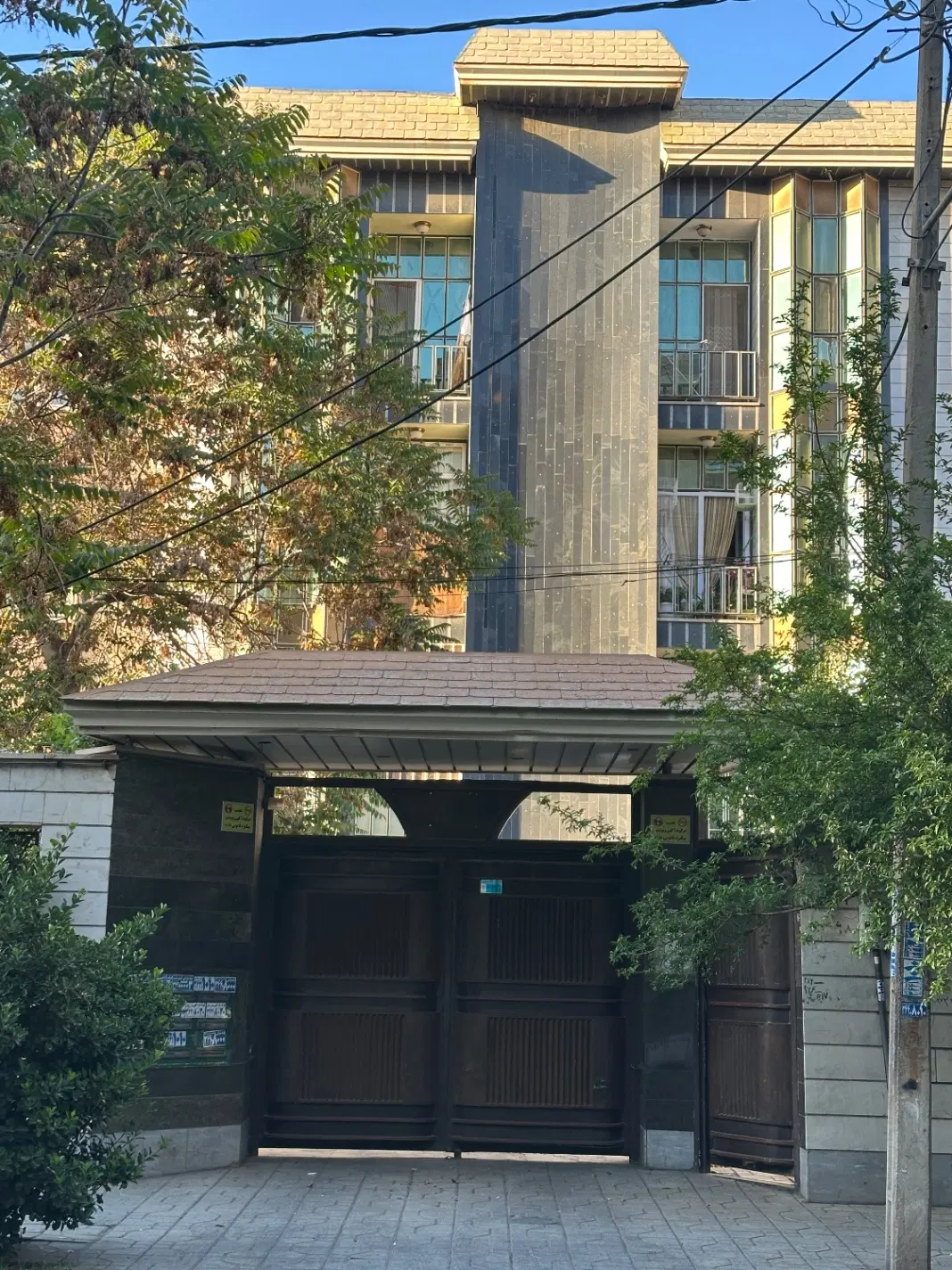 آپارتمان رو به نما شمالی