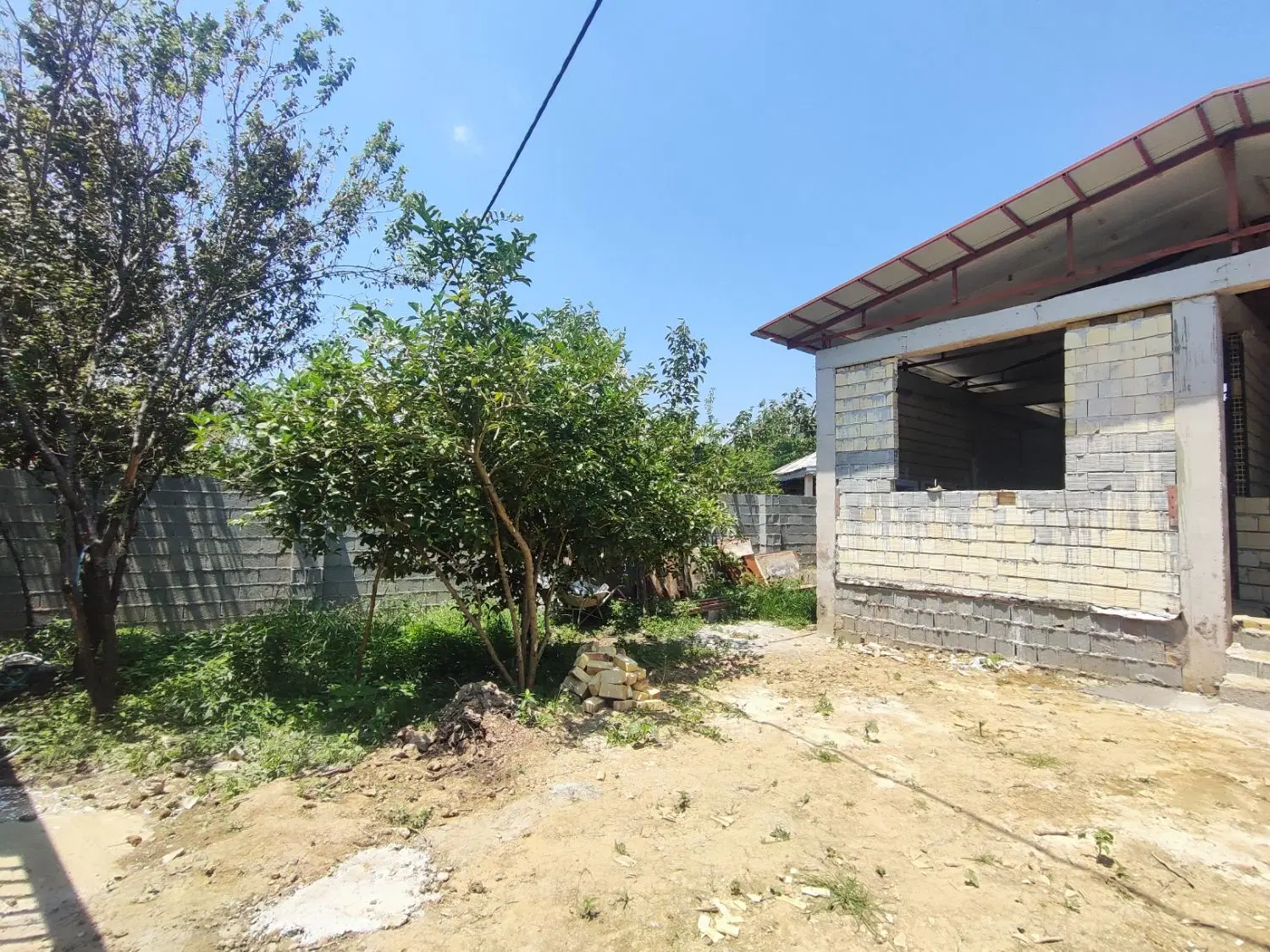 ویلای روستایی ۲۵۰ متر زمین