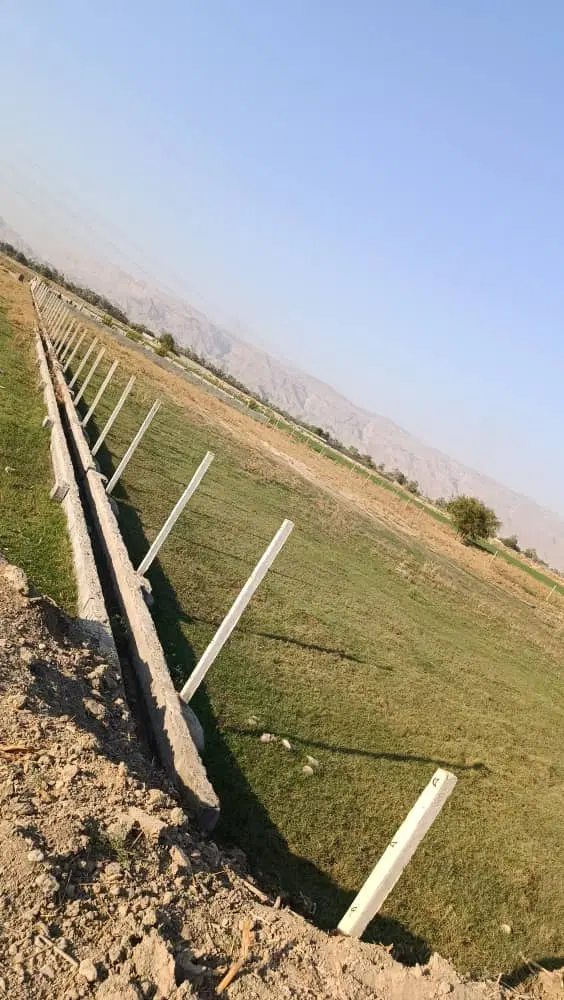 زمین ۷۰۰ متر منصوریه