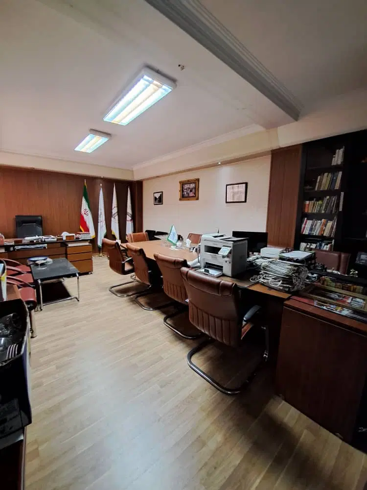 ۹۰متر_۲ اتاق_موقعیت اداری_پونک مخبری