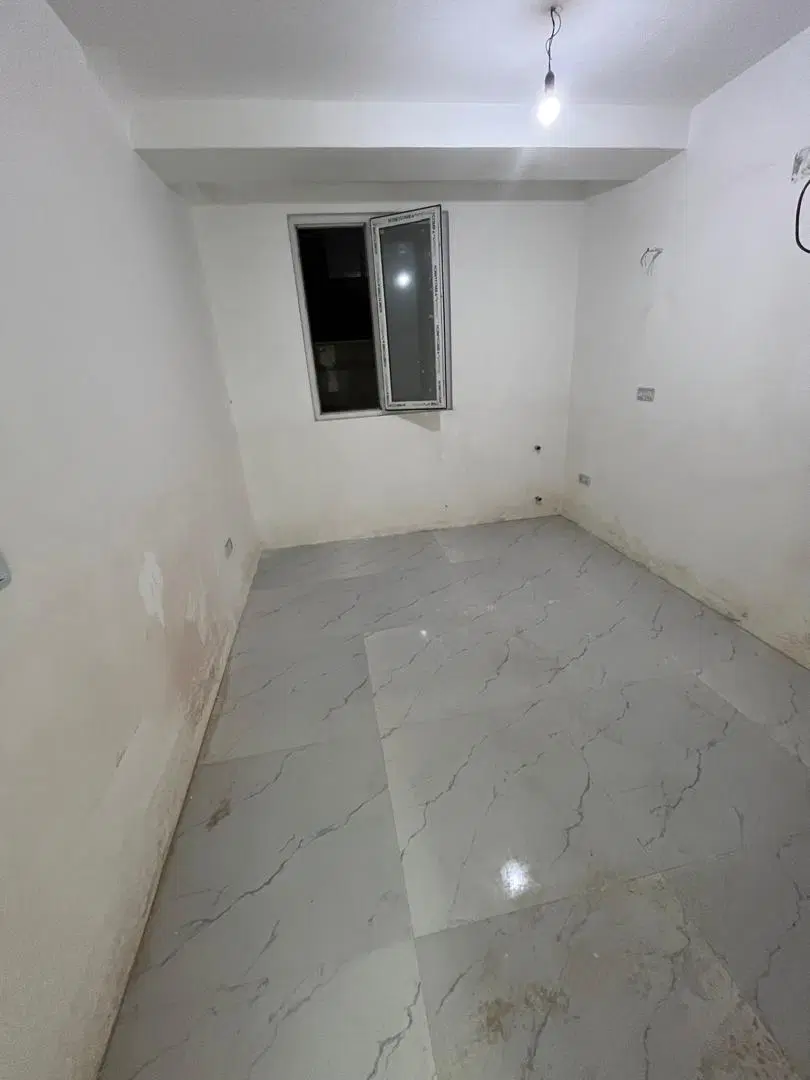 فروش دو خواب 80متری گلشهر