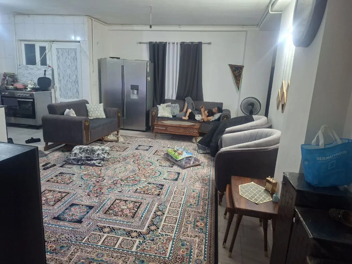 فروش آپارتمان دره گرم