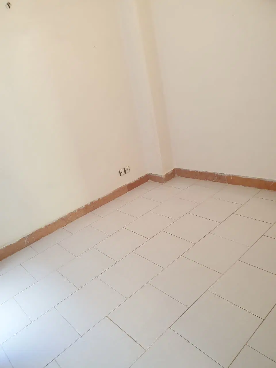 اجاره ۴۵ متر محدوده میدان جمهوری