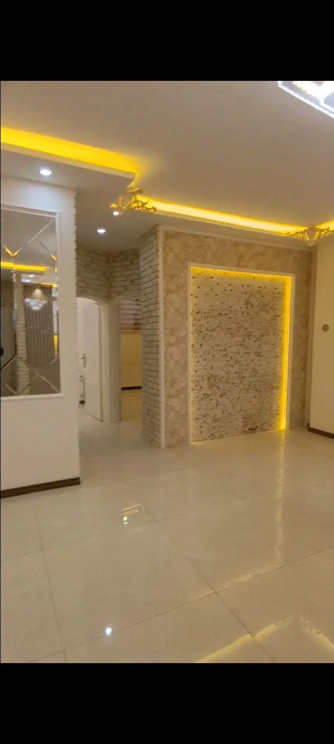 خانه دلباز و نورگیر و باز سازی کامل در مشهد