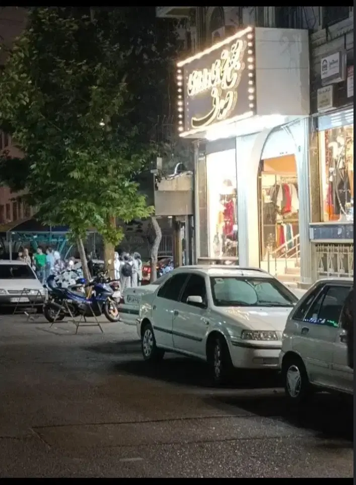 ۱۱۰ متر مغازه _ سه نبش_ زیر قیمت منطقه