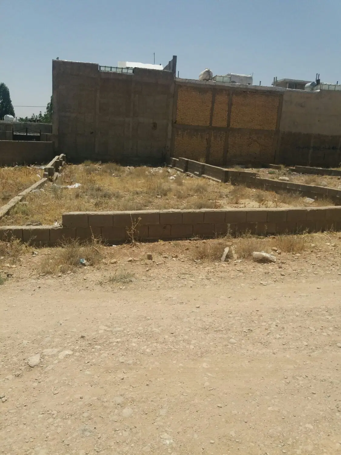 فروش زمین ۲۲۵ متر مسکونی شهر خان زنیان