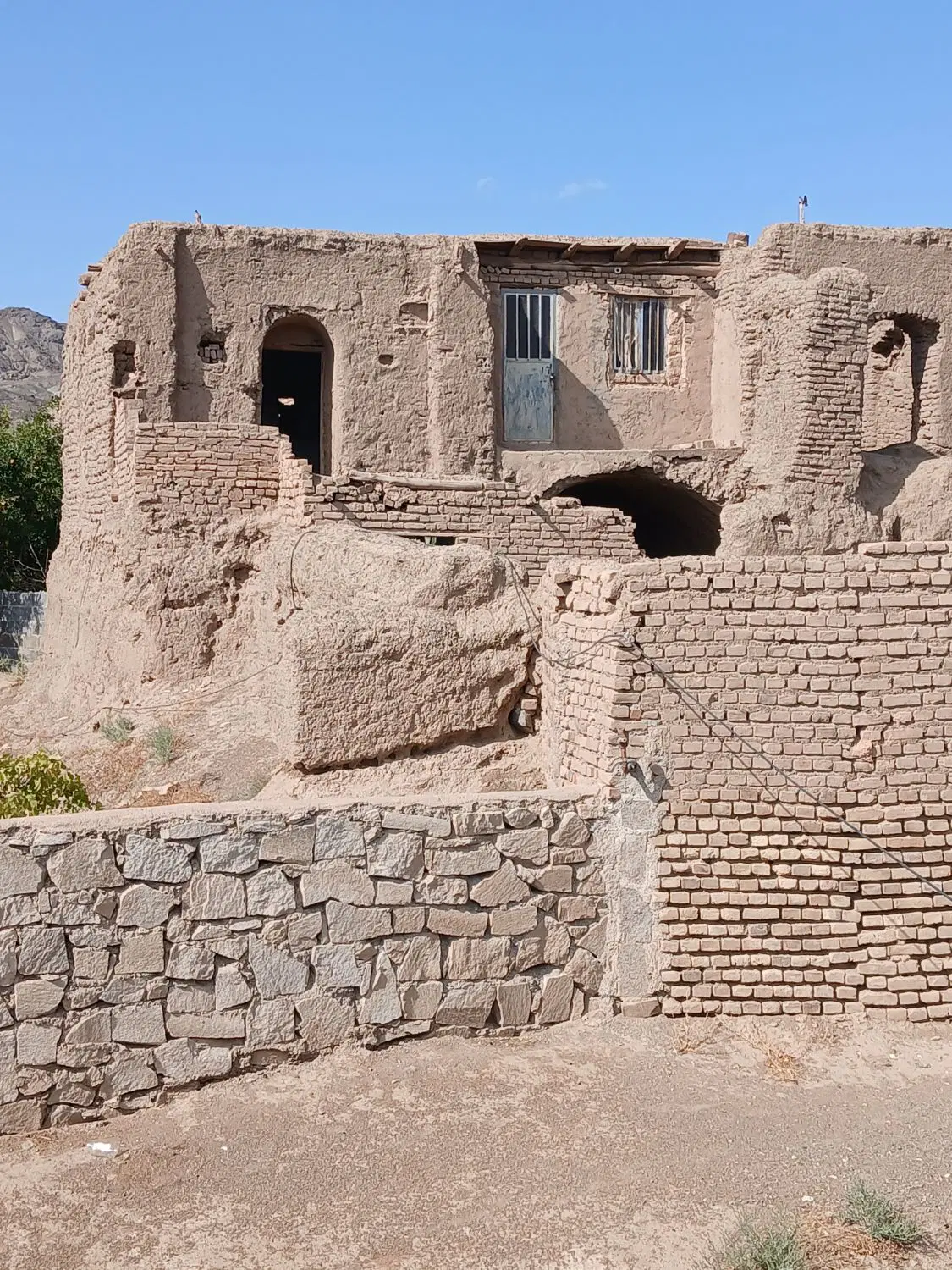 خونه کلنگی