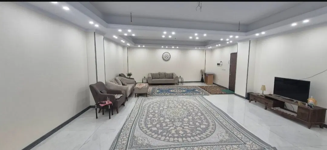 یک واحد آپارتمان نوساز ۱۴۴ متری