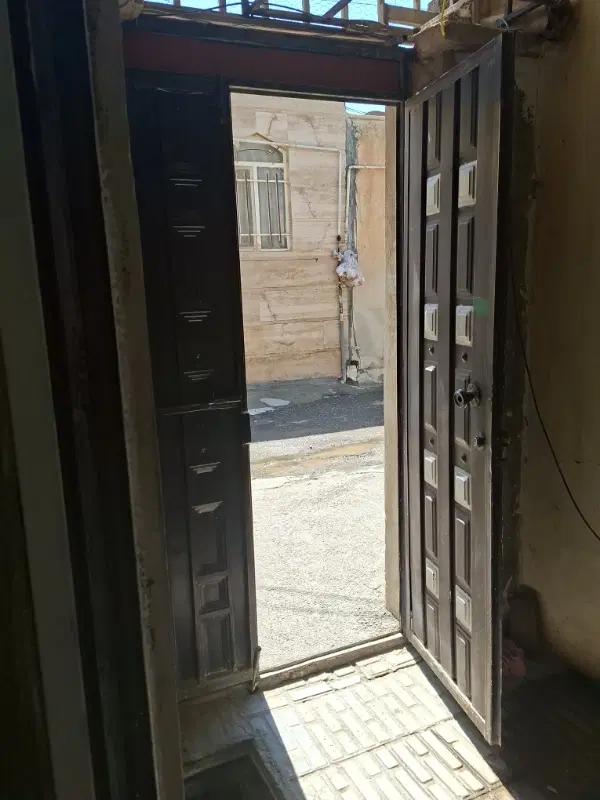 ۶۰متری معلم تخلیه تمیز