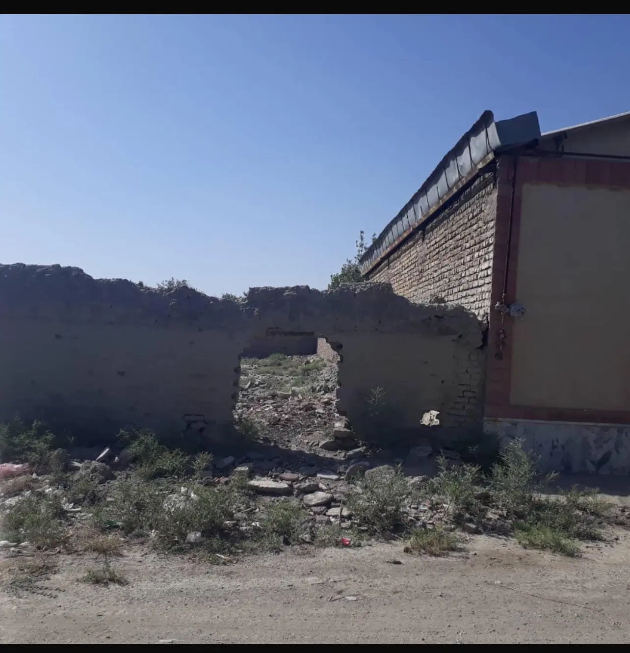 ۲۰۰۰ متر زمین سند تک برگی