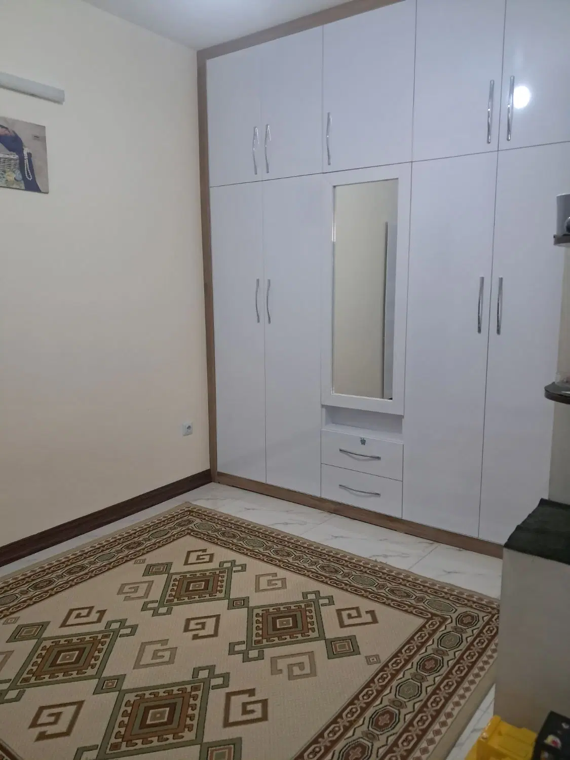 آپارتمان ۹۵ متری در گلستان باغ فدک