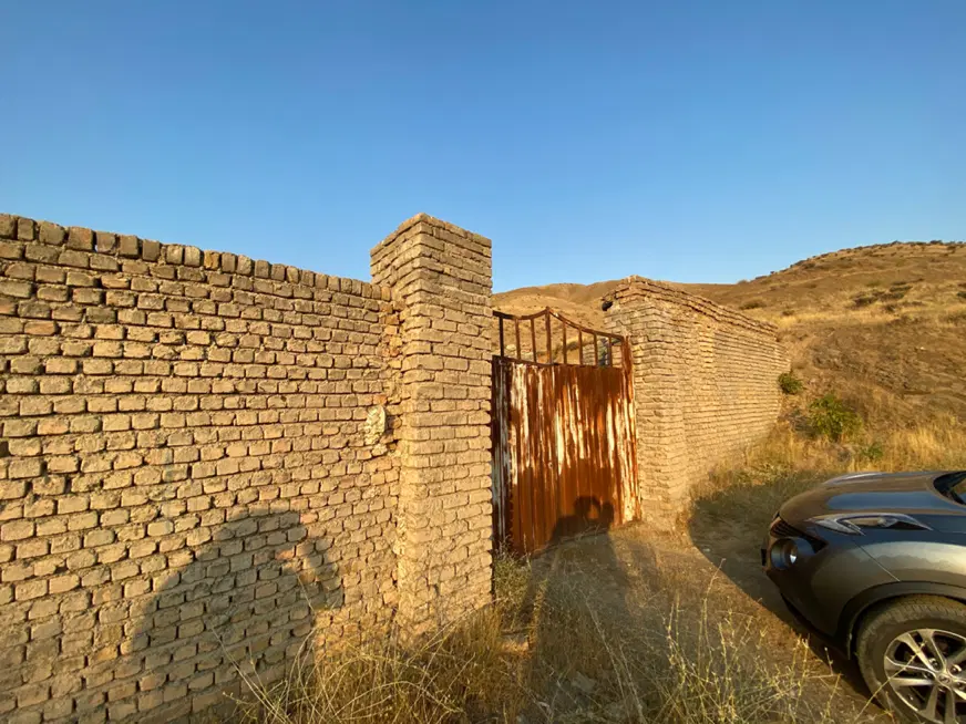 کردان ۳ هکتار لب رودخانه