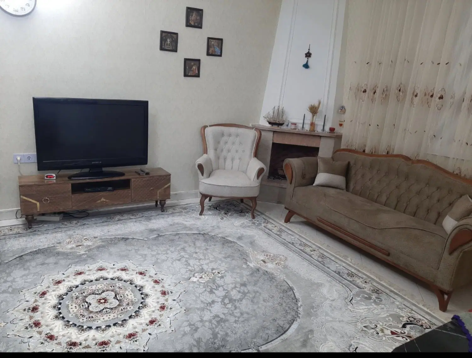 آپارتمان ۷۰ متری طبقه ۳ اندیشه ۵