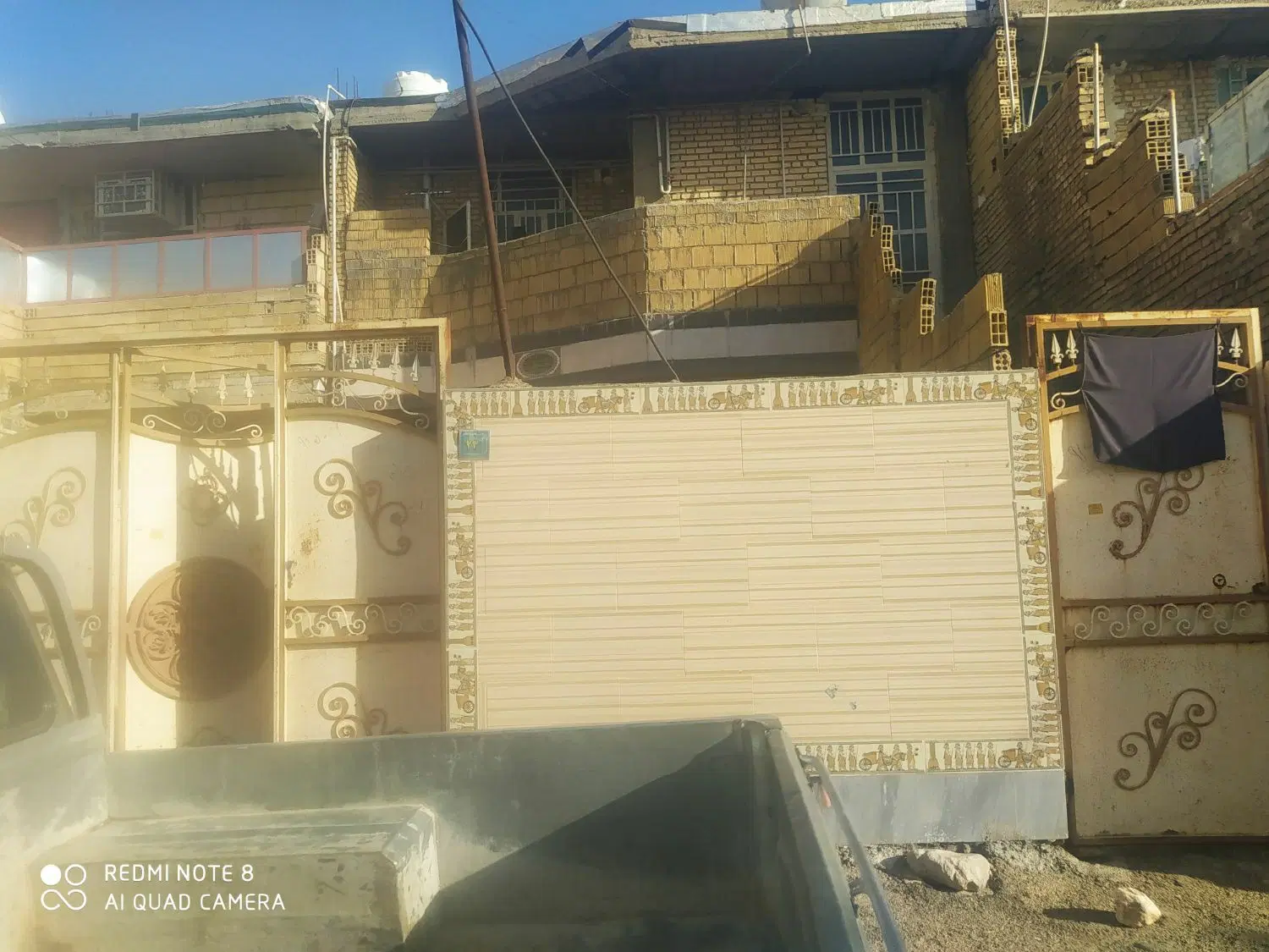فروش ساختمان دو طبقه به متراژ زمین ۱۵۰متر مربع