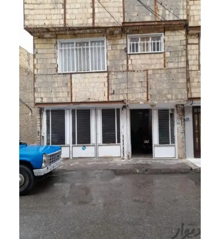 70متر همکف پارکینگ دار