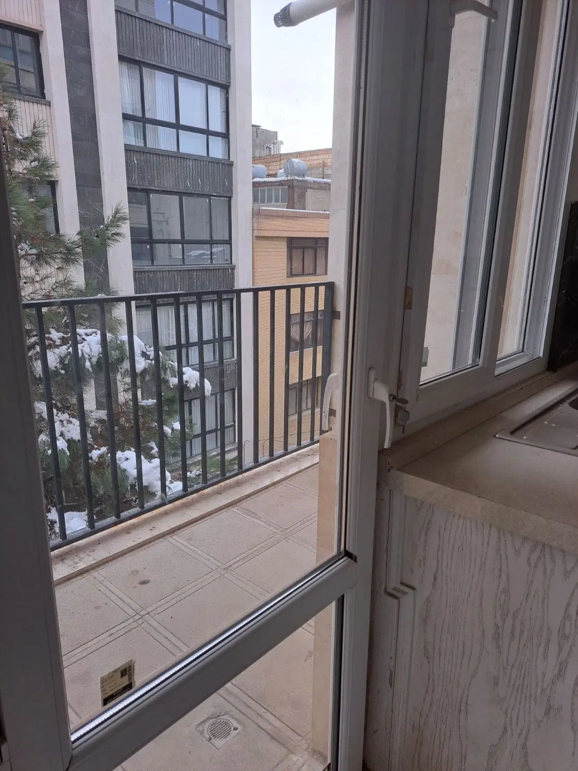 فرامرز 170 متر استثنایی خوش نقشه