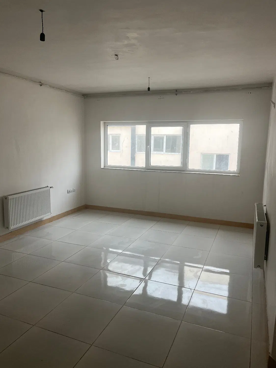 آپارتمان۸۶ متری شهرک بهار فول امکانات