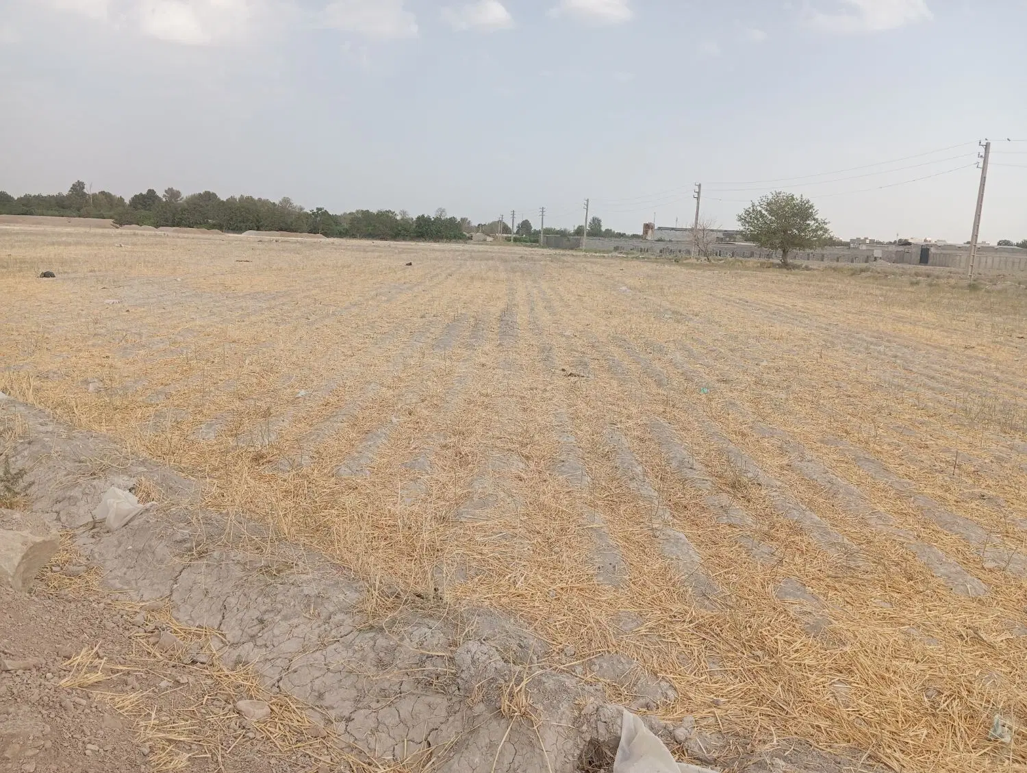 زمین فروشی چالوکه خادم آباد