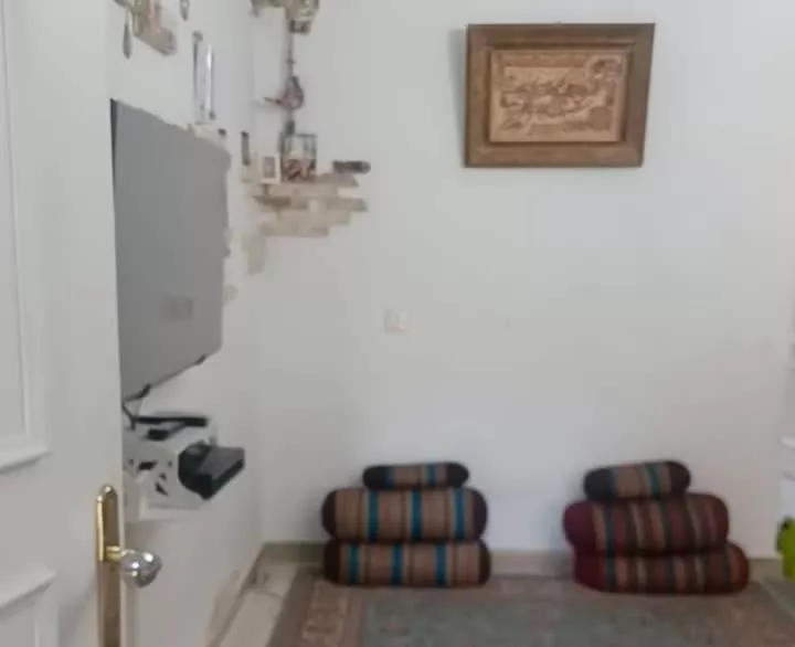 ۹۰متر طبقه دوم خیابان بنفشه
