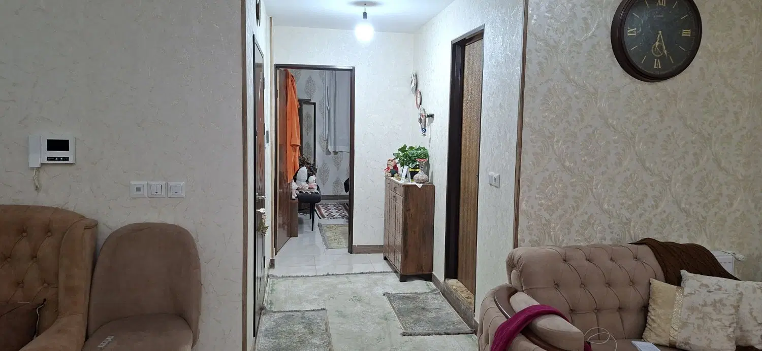 فروس واحد مسکونی