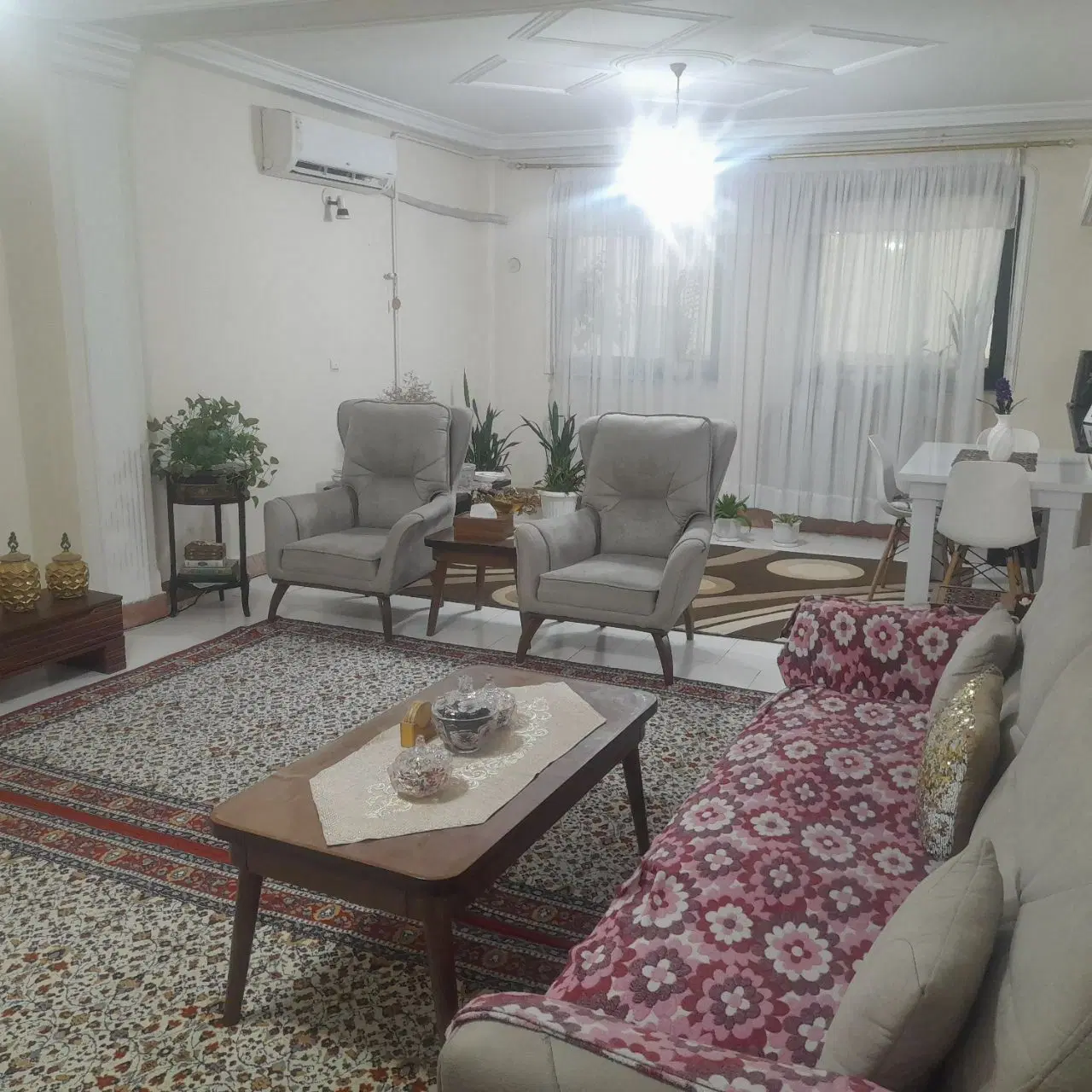 اجاره قلیپور  واحد اجاره ای وسط بلوار قلیپور