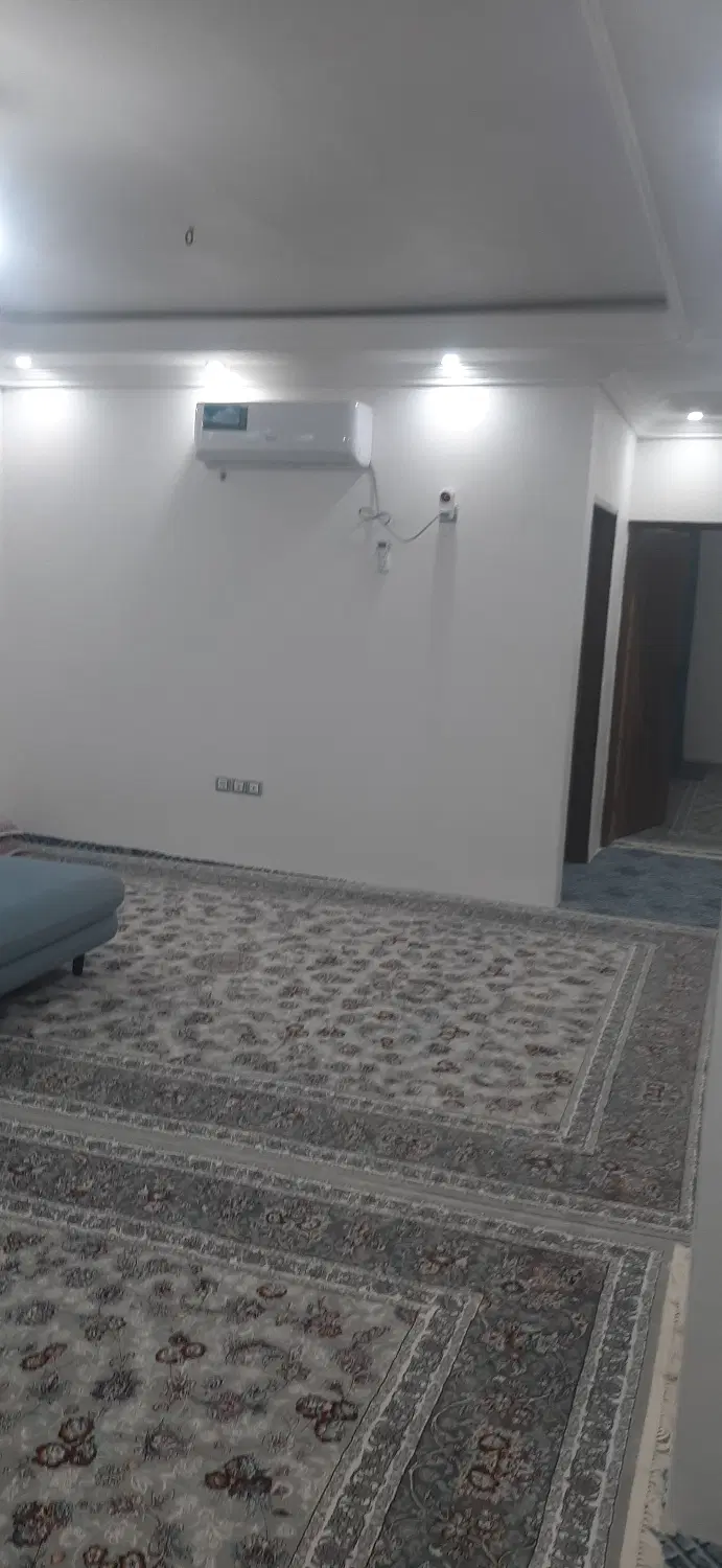 یه واحدخونه فروشی داخل شهر چابهار