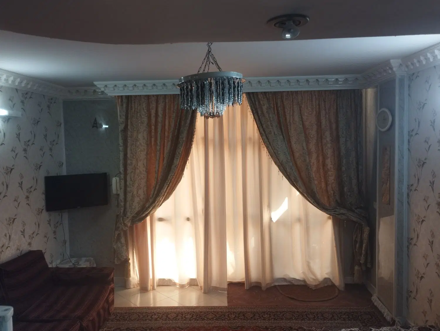 سوییت، اجاره روزانه، همکف، مرکز شهر