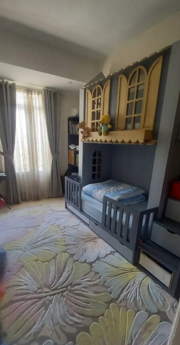 ۹۵ متری جنت آباد مرکزی روبروی پارک شبنم
