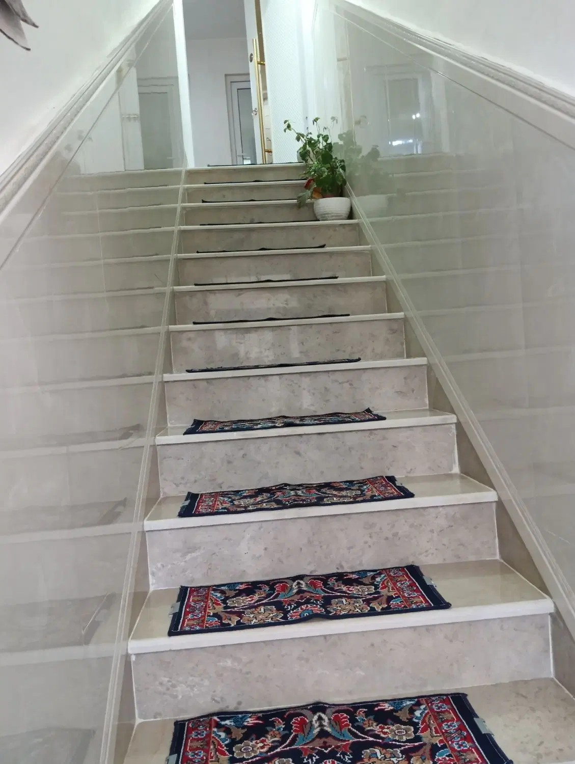 دو طبقه سرچنار